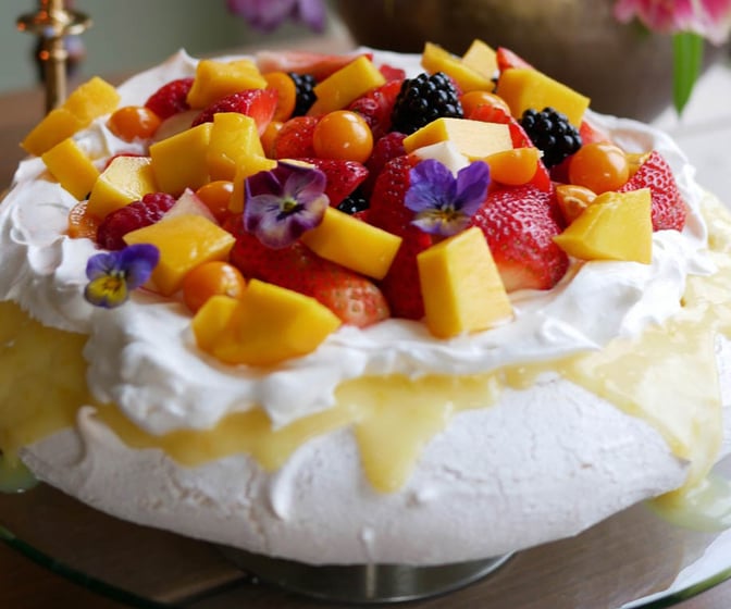 Vegansk pavlova – fri från ägg, mjölk, gluten och nötter