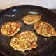 Zucchiniplättar med fetaost och dill