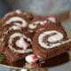 Chokladrulltårta med polkagris